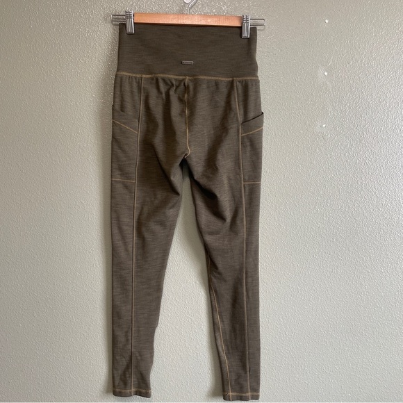 Prana Leggings Ribbed On Stretchy Workout Knit- Small - Picture 4 of 10